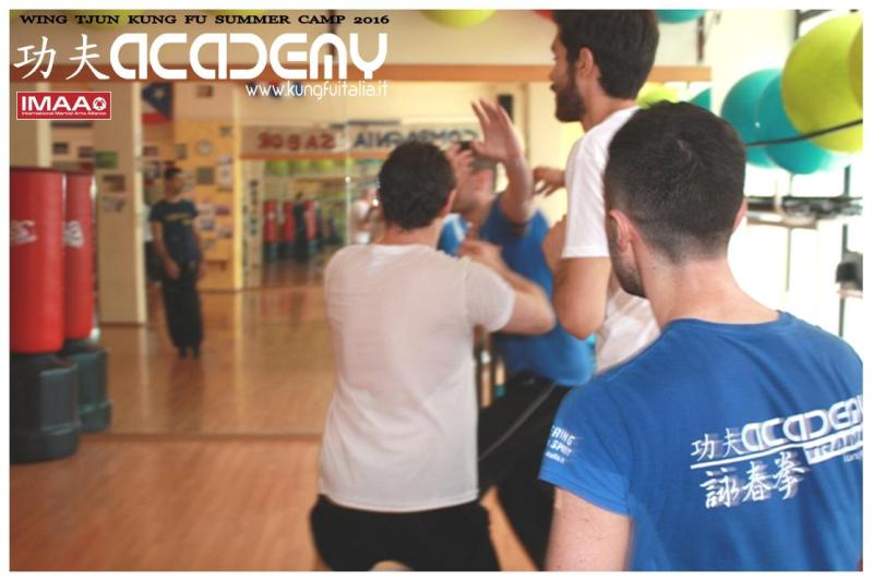 Kung Fu Academy Wing Tjun di Sifu Salvatore Mezzone IMAA Italia scuole di wing chun difesa personale arti marziali Caserta Campania Foggia Puglia Lazio www.kungfuitalia.it (10)